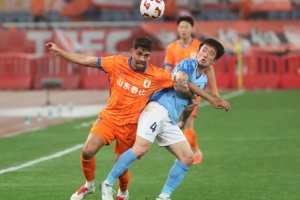 华体会-球队将继续保持泰山足球精神，继续奋战到底！ ​​​