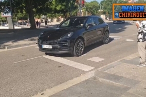 华体会官网-希望没事！德容抵达甘伯体育城接受检查，因肌肉不适退出荷兰集训